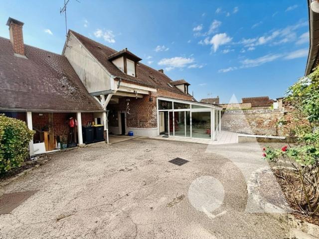 Maison, Estrées Saint Denis