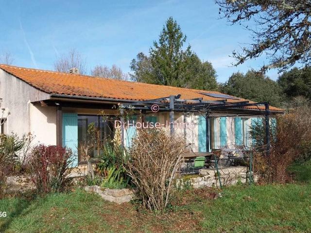 Maison, Escamps