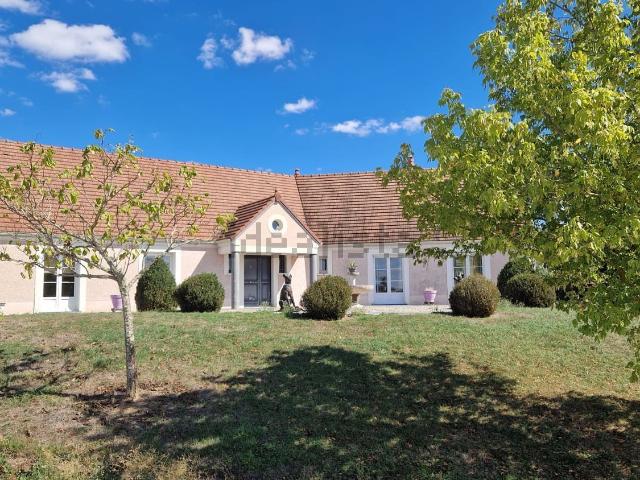 Maison, Escamps