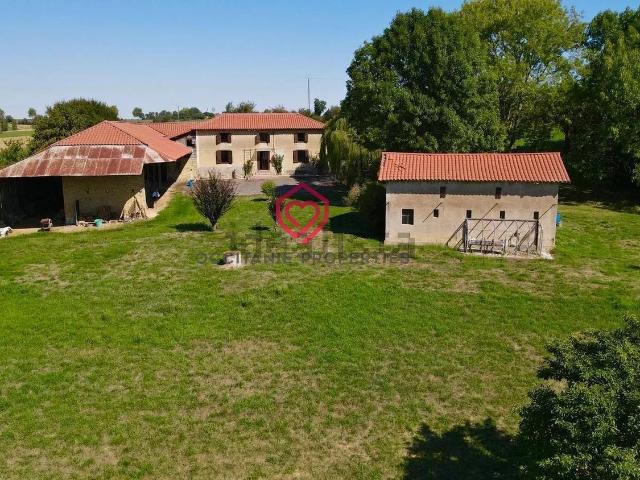 Maison, Escanecrabe