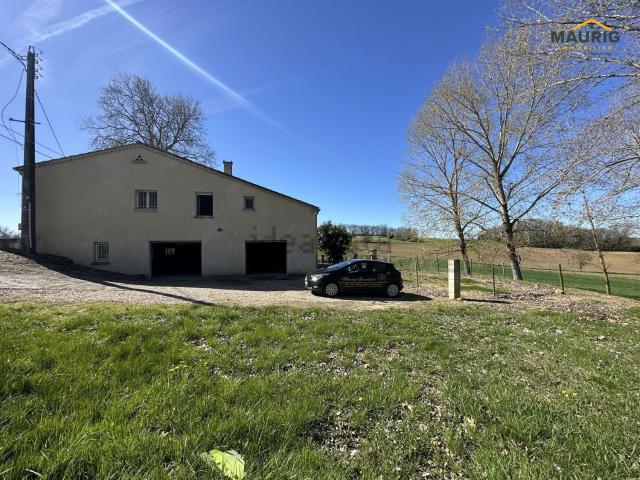 Maison, Escassefort