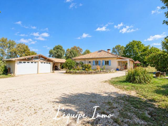 Maison, Escornebœuf