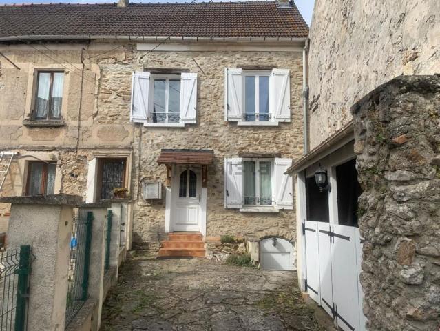 Maison, Essômes sur Marne