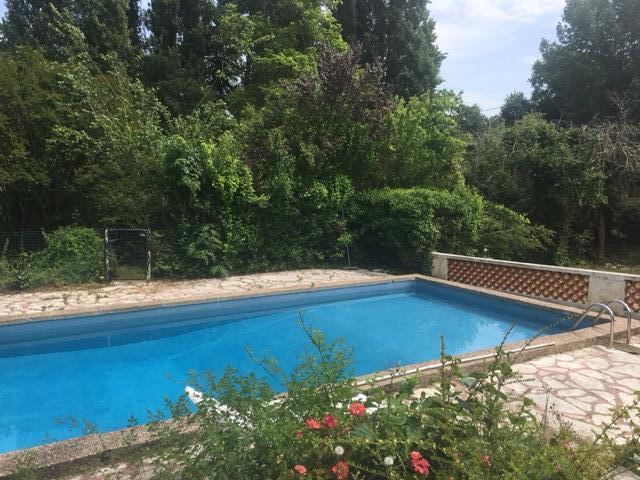 Maison et 2 gîtes en bordure du village 217m² Saint Laurent des Hommes