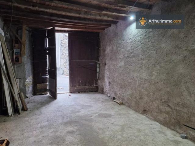 Maison et Grange à rénover entièrement