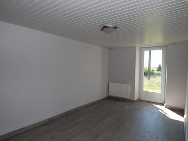 Maison et grange en pierre à Gignac 46600