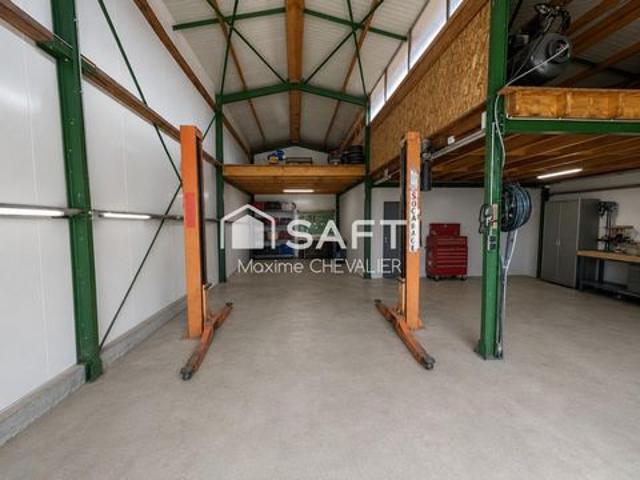Maison et local professionnel de 155m²
