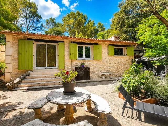 Maison et terrain 116m² Nîmes