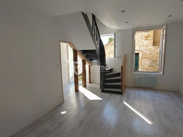 Maison et verdure