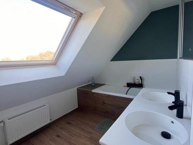 Maison étage de 100m² à DISTRE