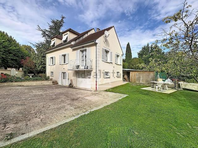 Maison, Étampes