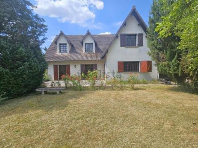 Maison, Étiolles