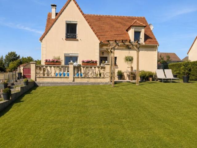 Maison, Étouy