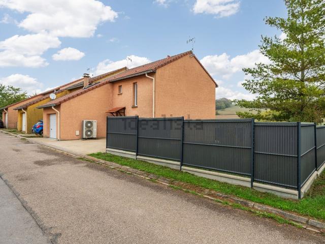 Maison, Évaux et Ménil
