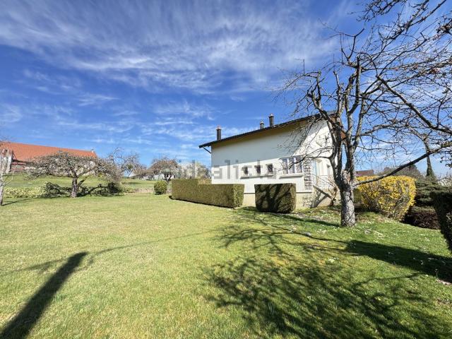 Maison, Évette Salbert