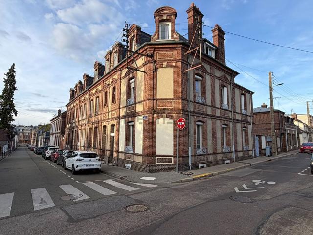 Maison, Évreux