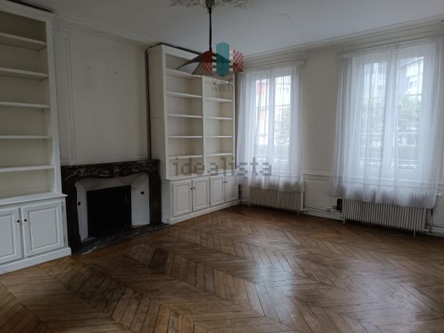 Maison, Évreux