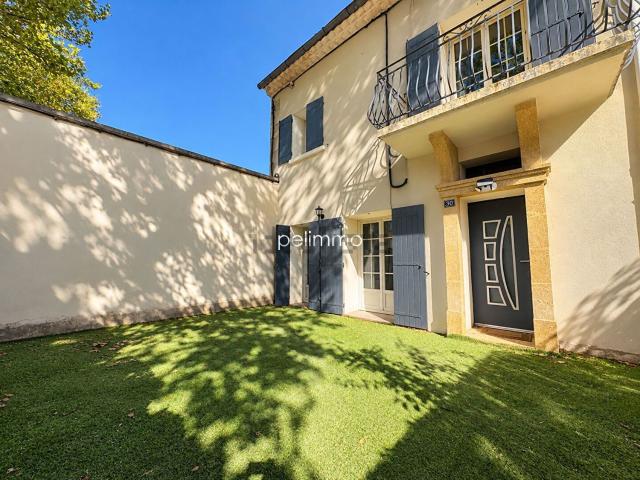 Maison, Eyguières