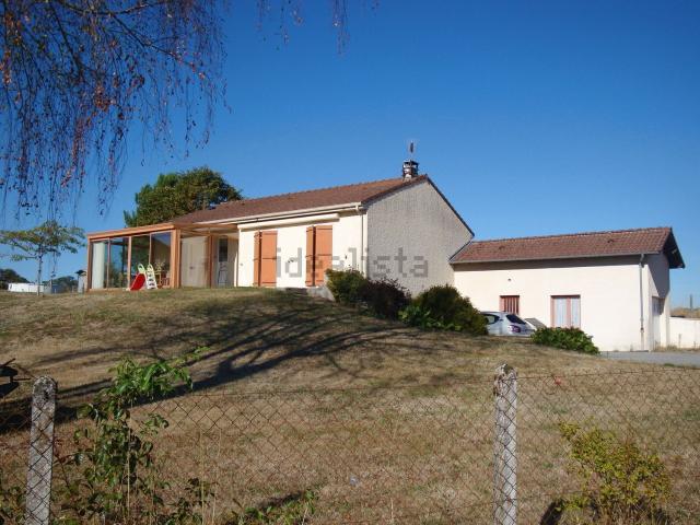 Maison, Eyjeaux