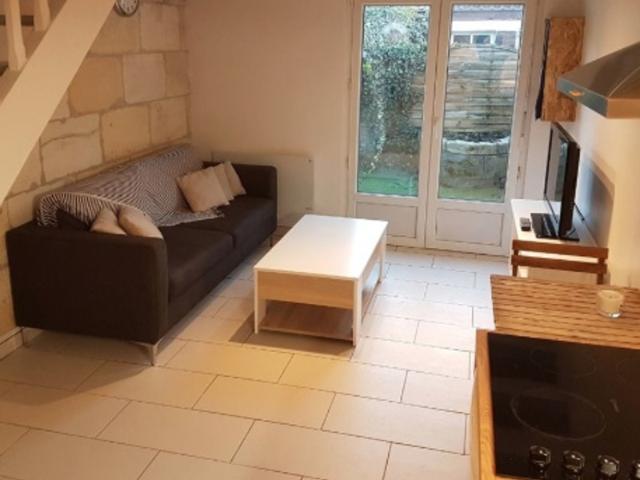 Maison T1 bis 24 m² 750 avec parking