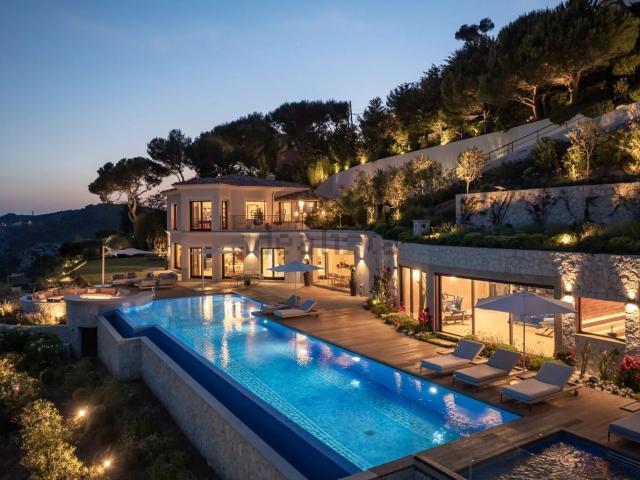 Maison, Èze