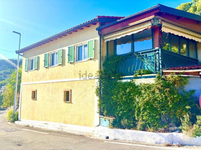 Maison, Èze