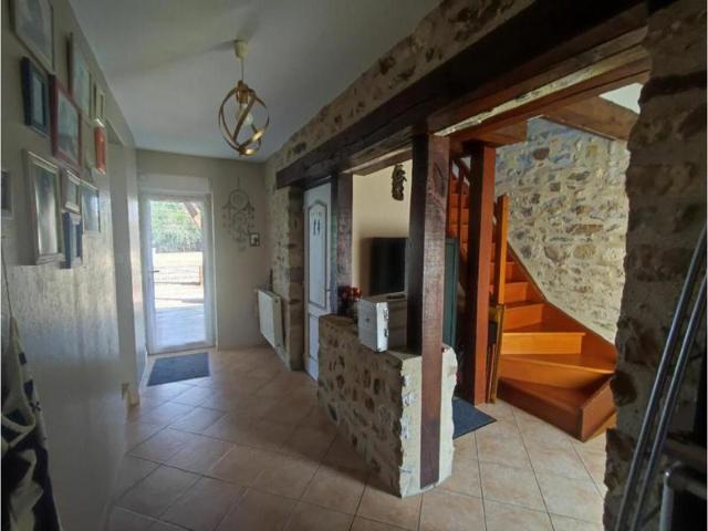 Maison F10