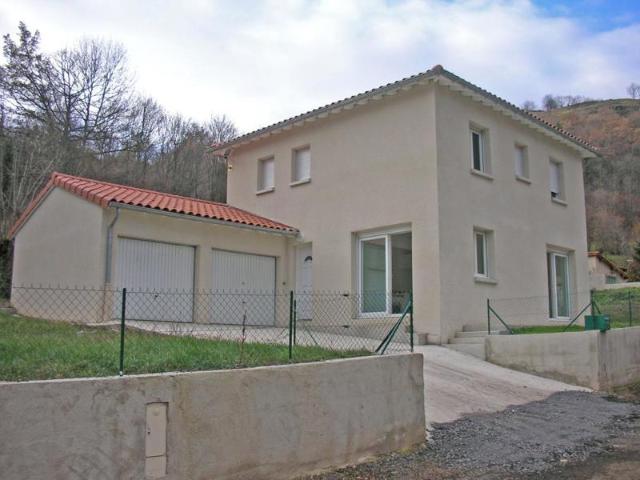 Maison F4/5 Garages Jardin