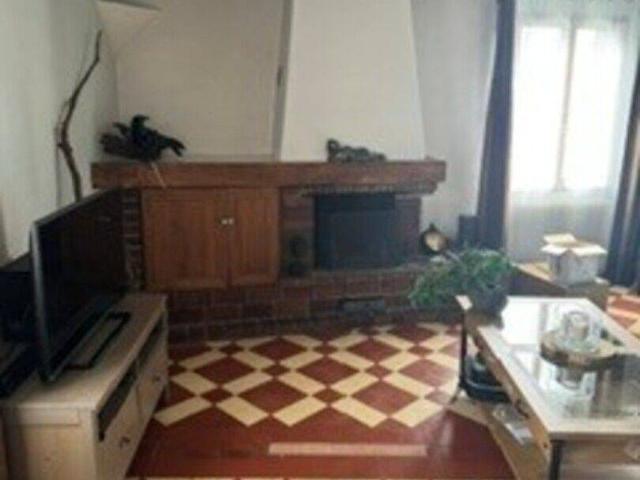 BELLE PRESTATION ! MAISON F4 78 M² + STUDIO 22 M² CHEVRIERES