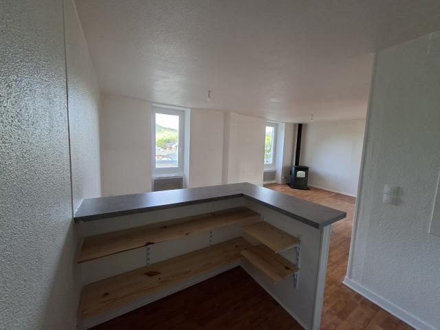Maison F4 97m2 proche centre ville Mende. Libre le 18/09/2026