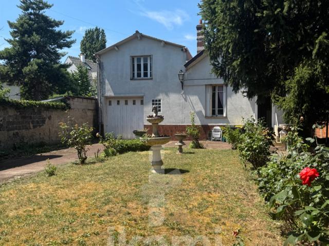 Maison F4 avec fort potentiel et dépendance exceptionnelle p. 73m² Aulnay sous Bois