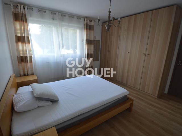 Maison F4 meublée de 82 m² à louer à Villepreux