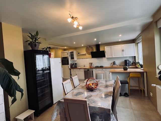 Maison 100m2 F5 rénovée Jardin, terrasse, garage à Longuyon 25 min Luxembourg Rodange