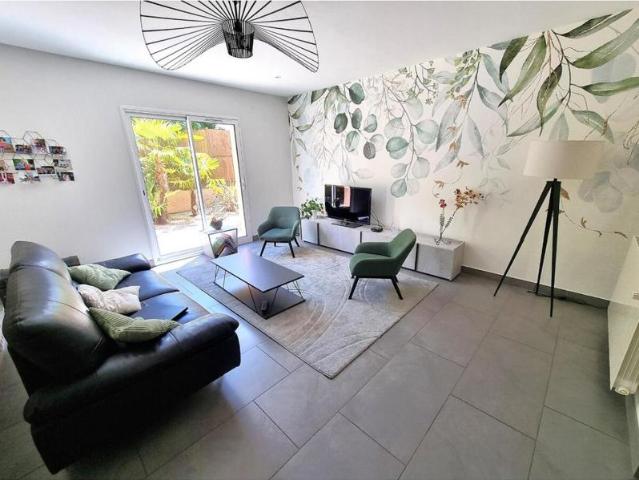 Maison F6