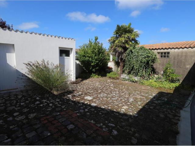 Maison F6