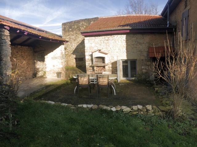 maison F6 avec 4,8 ares à rénover sur marange zondrange