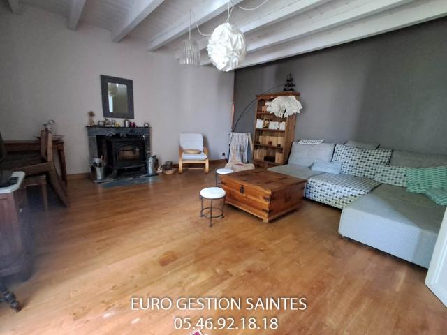 MAISON F6 LES GONDS