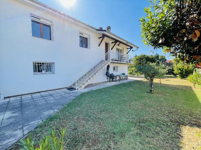 Maison F7 158m² Annoisin Chatelans