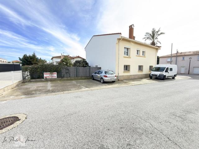 Maison F7 Saint Cyprien 180m² Saint Cyprien