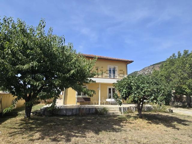 Maison, Foix