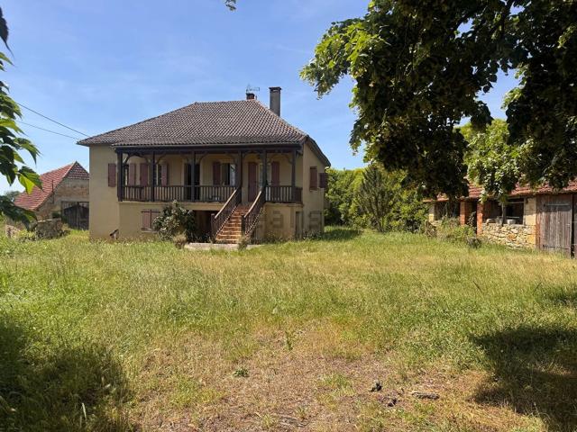 Maison, Fons