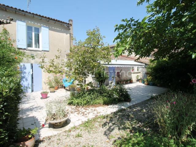 Maison, Fonroque