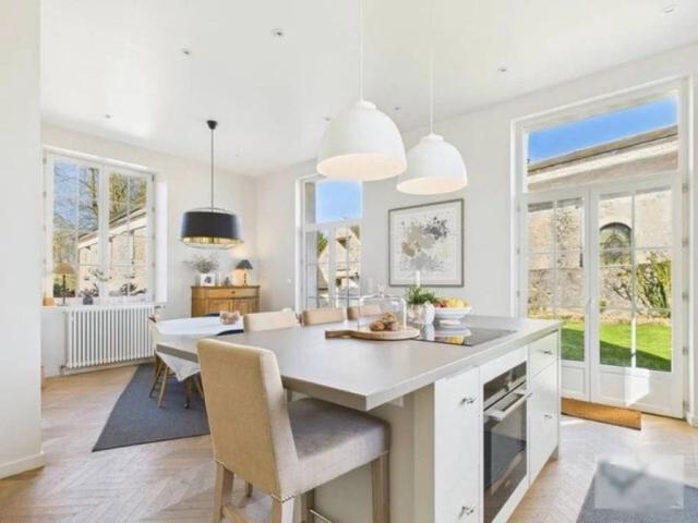 Maison Fontaine Chaalis 6 pièce s 150 m2