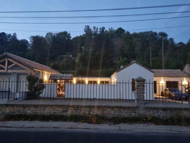 Maison Fontaine Le Port 5 pièce s 142 m2