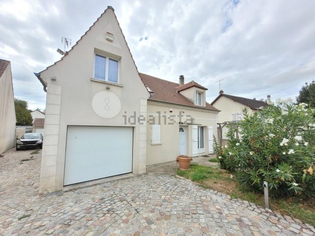 Maison, Fontenay en Parisis