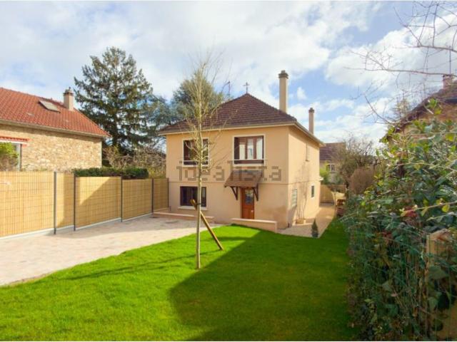 Maison, Fontenay le Fleury