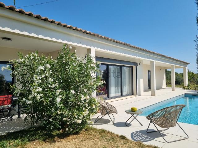 Maison, Forcalquier
