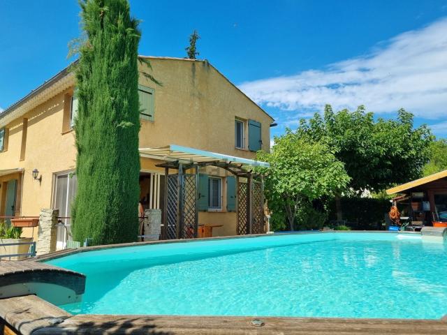 Maison, Forcalquier