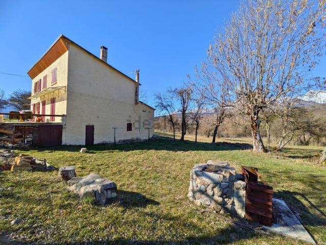 Maison, Forest Saint Julien