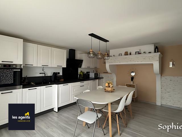Maison Favieres 5 pièce s 115 m2